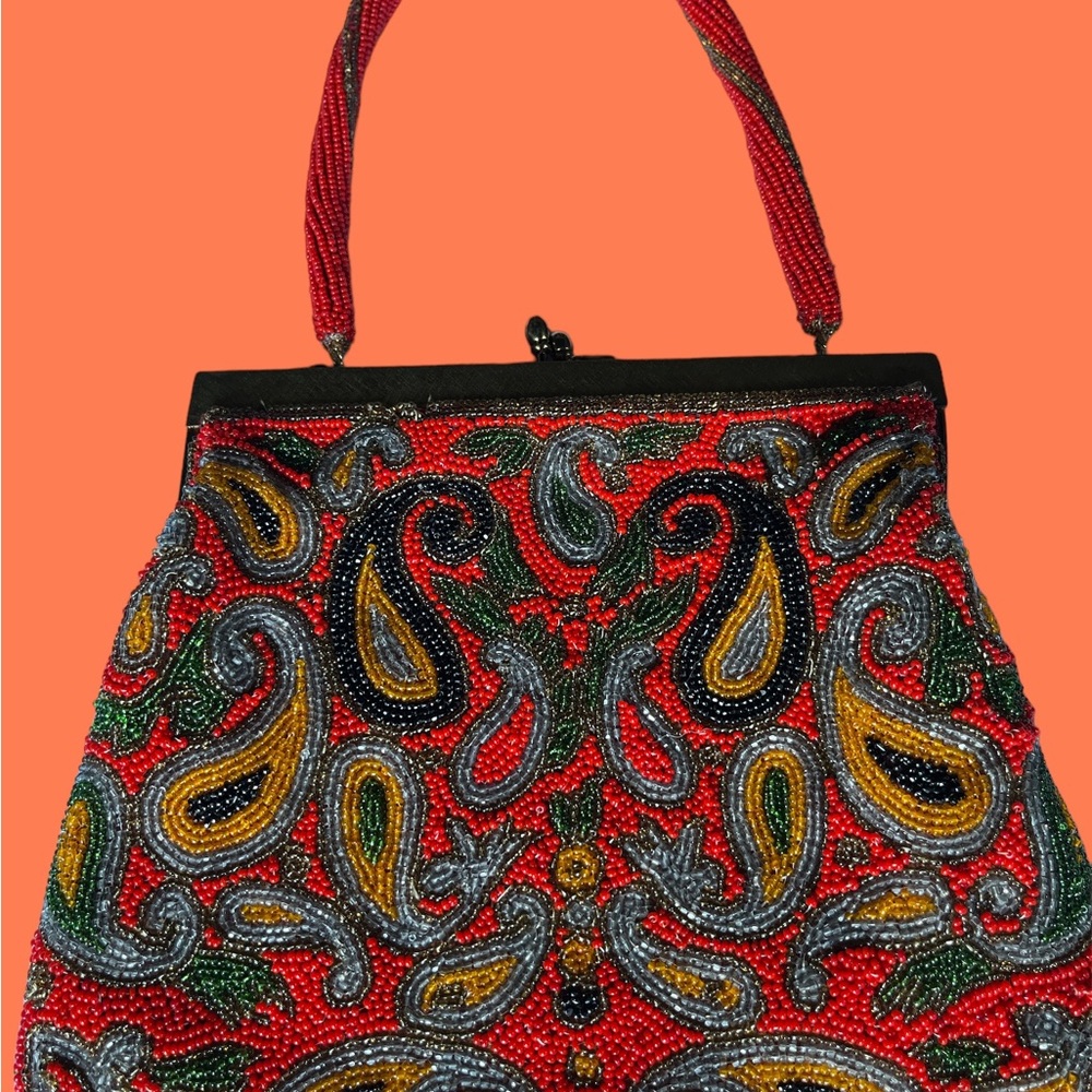 Vintage Paisley, all hand beaded purse - Picture 10 of 11